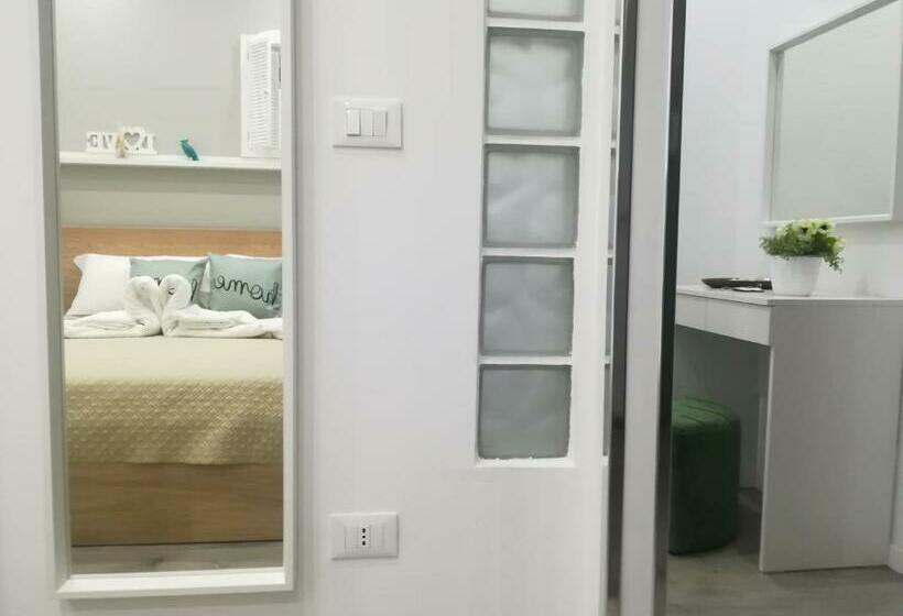 اتاق لوکس, Vacanze Home