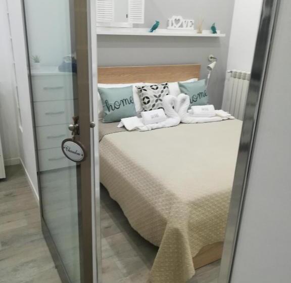اتاق لوکس, Vacanze Home