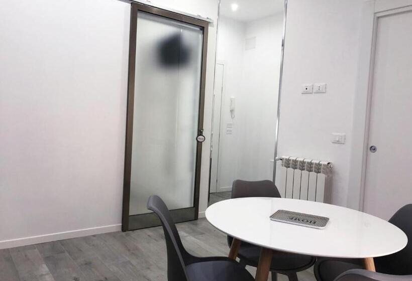 اتاق لوکس, Vacanze Home