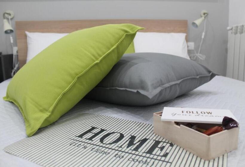 اتاق لوکس, Vacanze Home