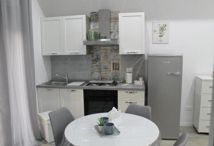اتاق لوکس, Vacanze Home