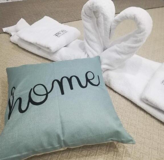 اتاق لوکس, Vacanze Home