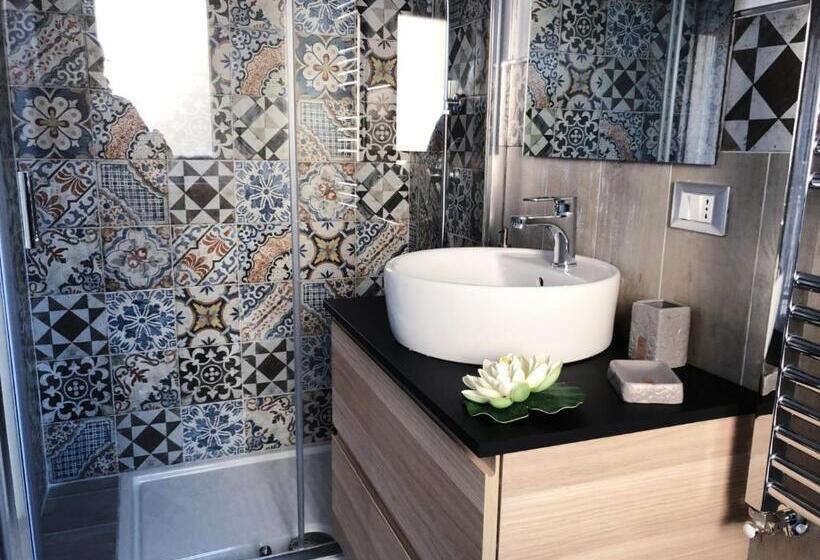 اتاق لوکس, Vacanze Home