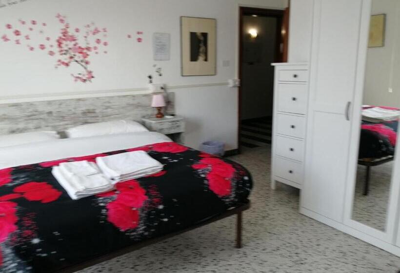 带花园景观的标准三人间, B&b Galletto