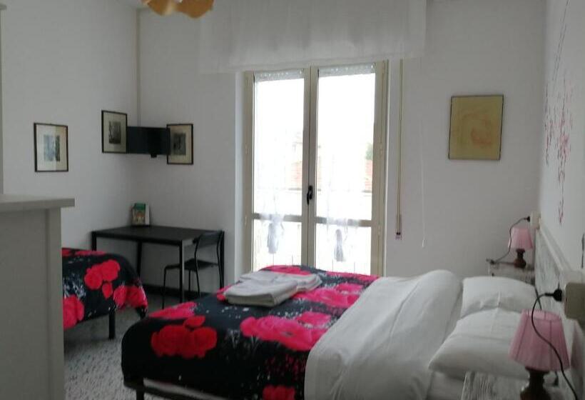 带花园景观的标准三人间, B&b Galletto