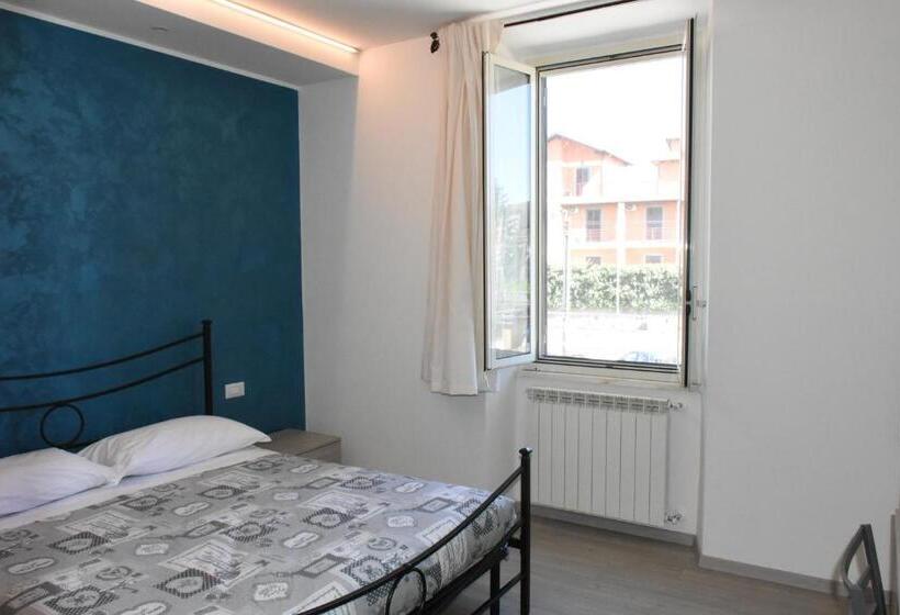 اتاق لوکس, Albano Station Rooms