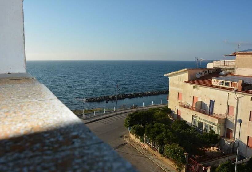 اتاق دوبلکس, Case Vacanza Trappetodavivere