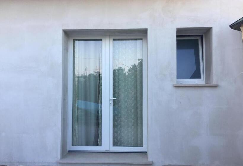 اتاق استاندارد, B&b L  Aurora