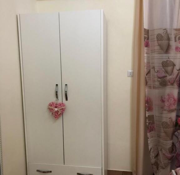 اتاق لوکس, B&b La Reggia