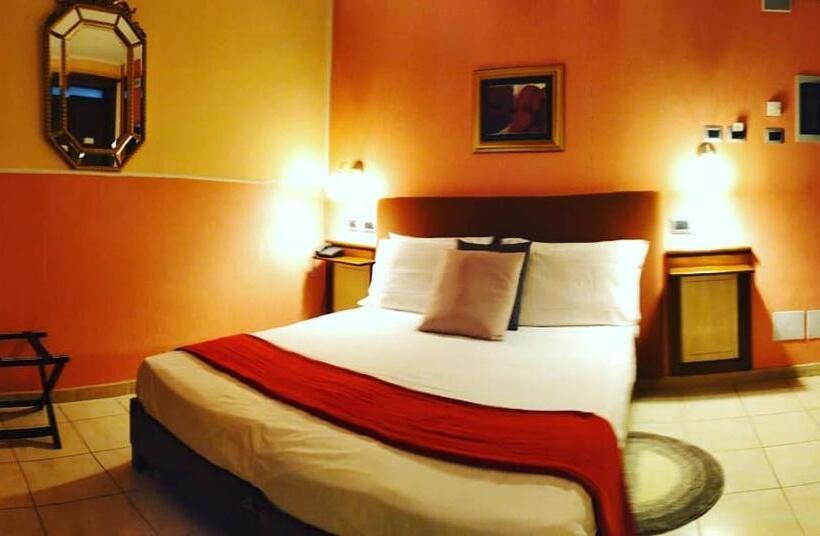 اتاق استاندارد با تخت بزرگ, La Contessa B&b