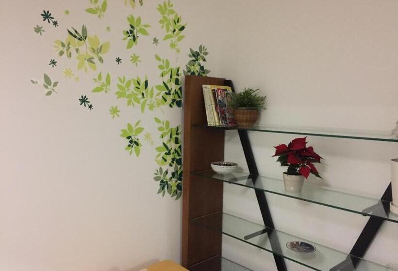 اتاق استاندارد سه نفره, B&b Largo Barile