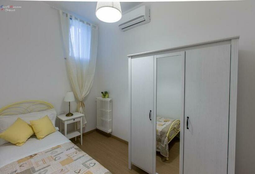 اتاق استاندارد یک نفره, B&b A Casa Dei Nonni