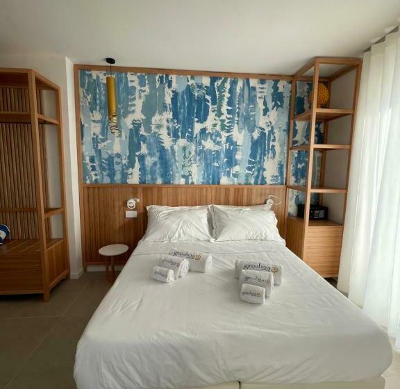 اتاق لوکس با چشم‌انداز دریا, B&b Giro Di Boa