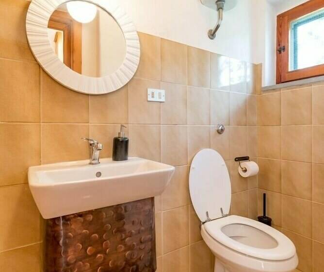 آپارتمان خانوادگی, B&b La Marella