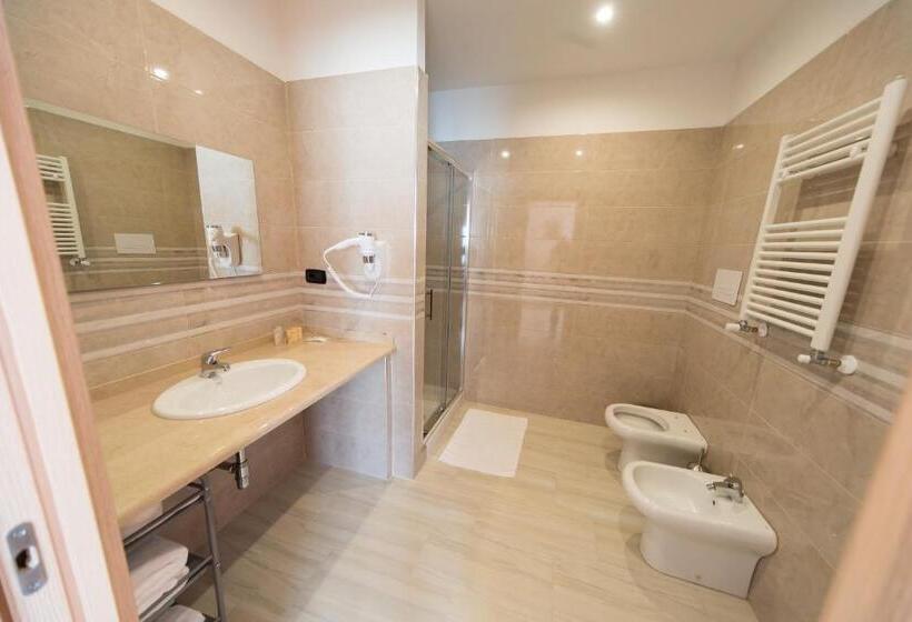 اتاق لوکس, Tenuta Landi Country House