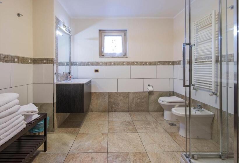 آپارتمان 1 خوابه با تراس, Villa Le Favole