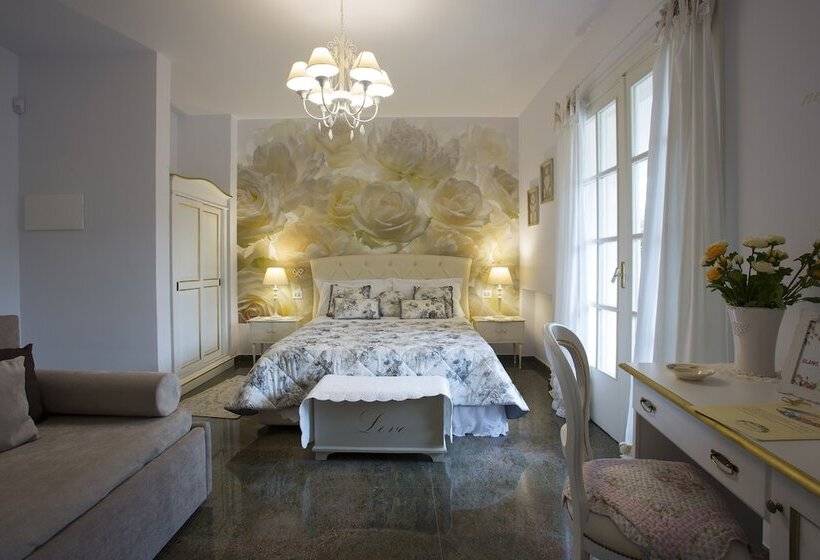اتاق سه نفره دلوکس با چشم‌انداز استخر, Blanc Maison Etna  Relais & Charme