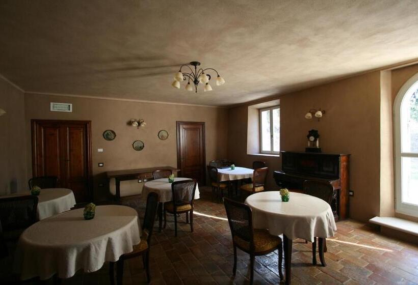 اتاق لوکس, Agriturismo Monte Giove