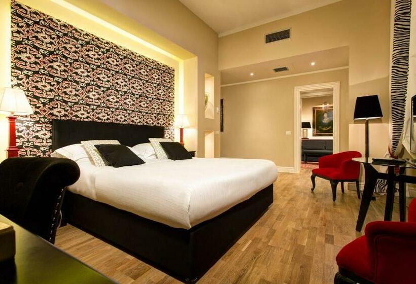 سوییت, Grand Hotel Cavour