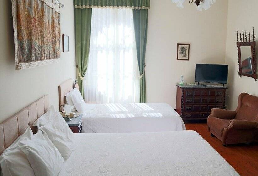 اتاق استاندارد سه نفره, Alegre   Bussaco Boutique