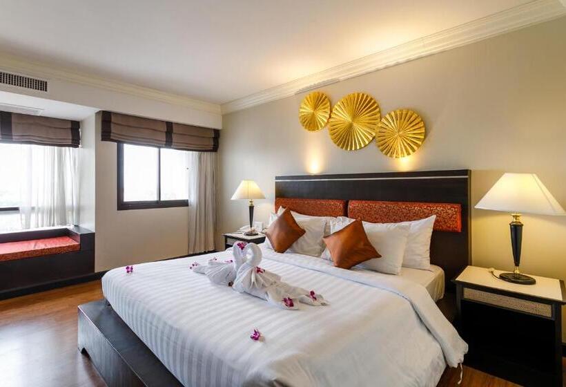اتاق لوکس, Amora Thapae Hotel Chiang Mai