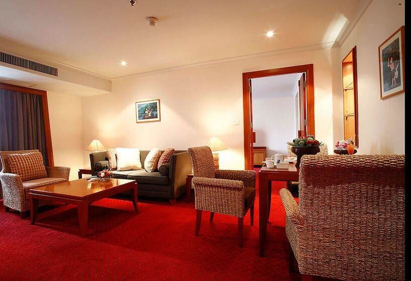 سوییت, Amora Thapae Hotel Chiang Mai