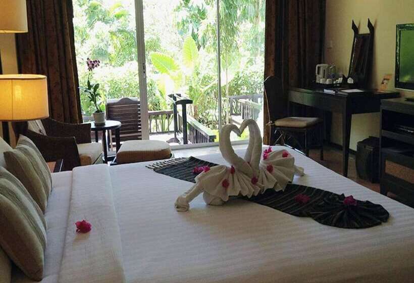 اتاق لوکس با چشم‌انداز باغ, Aonang Villa Resort I Beach Front