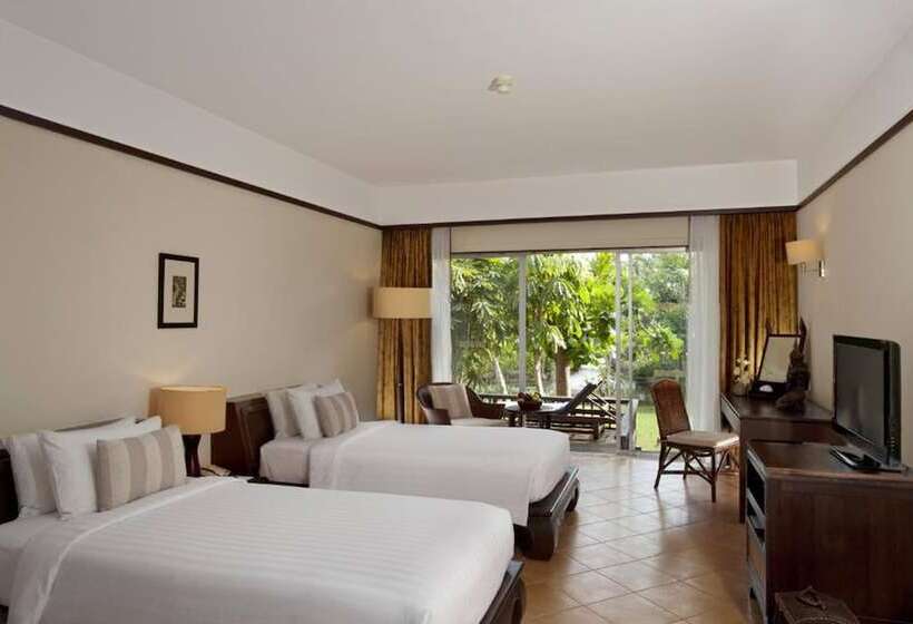 اتاق لوکس با چشم‌انداز باغ, Aonang Villa Resort I Beach Front