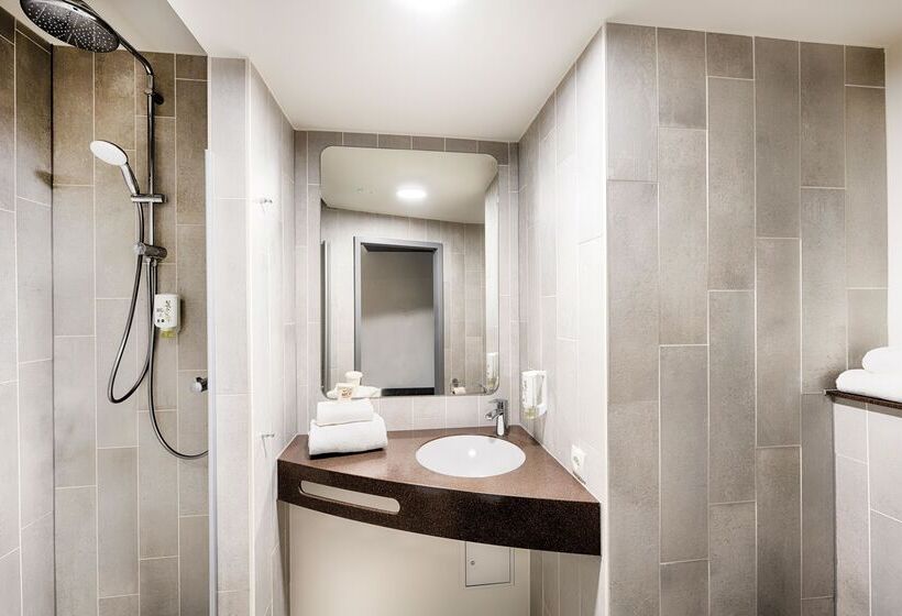 اتاق استاندارد, B&b Hotel Salzburg Nord
