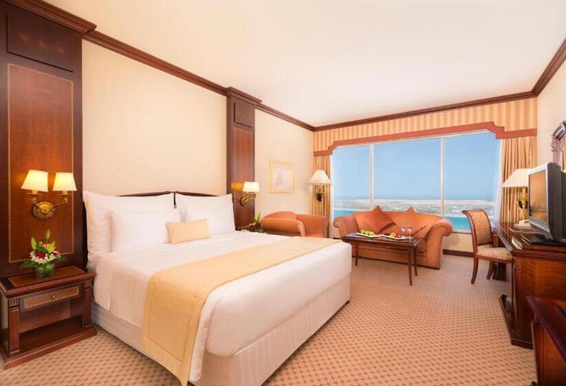 اتاق کلاب, Corniche Hotel Abu Dhabi