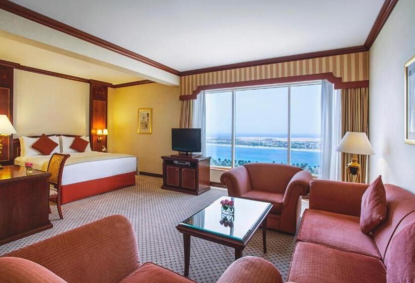 سوییت جونیور با چشم‌انداز دریا, Corniche Hotel Abu Dhabi
