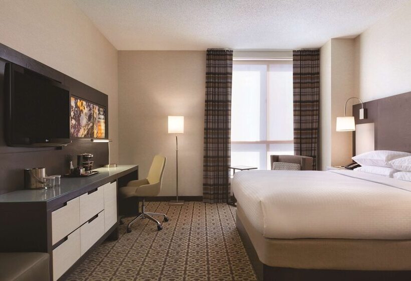带大床的标准间, Doubletree By Hilton  Bostondowntown