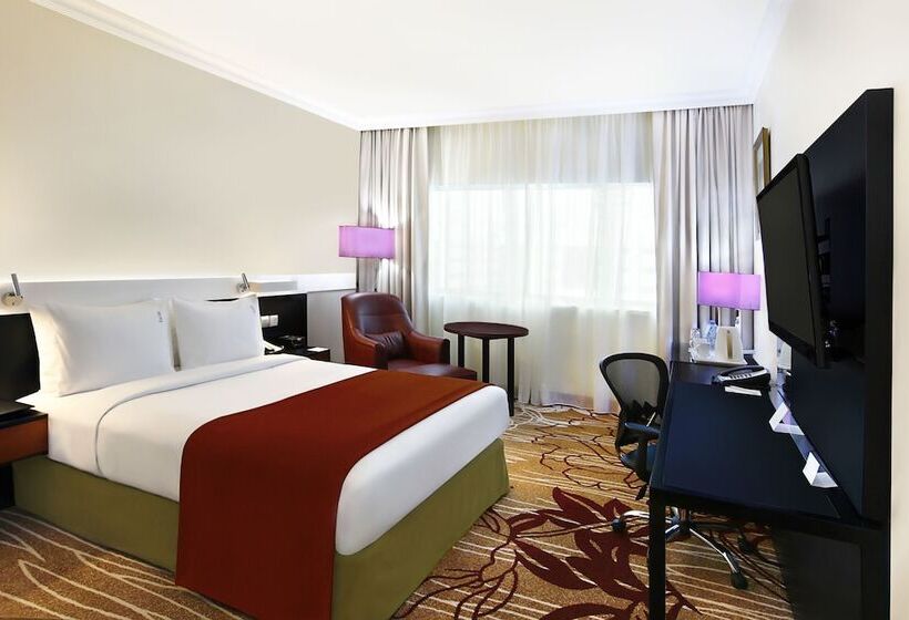 اتاق اجرایی, Vision Imperial Hotel Formerly Excelsior Hotel Downtown