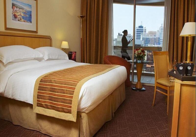 اتاق کلاب, Gefinor Rotana – Beirut