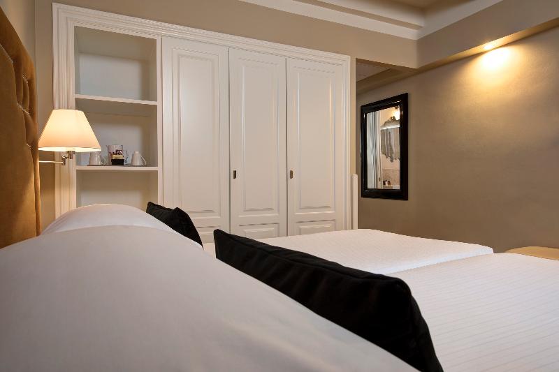 اتاق کلاسیک, Grand Hotel Cavour