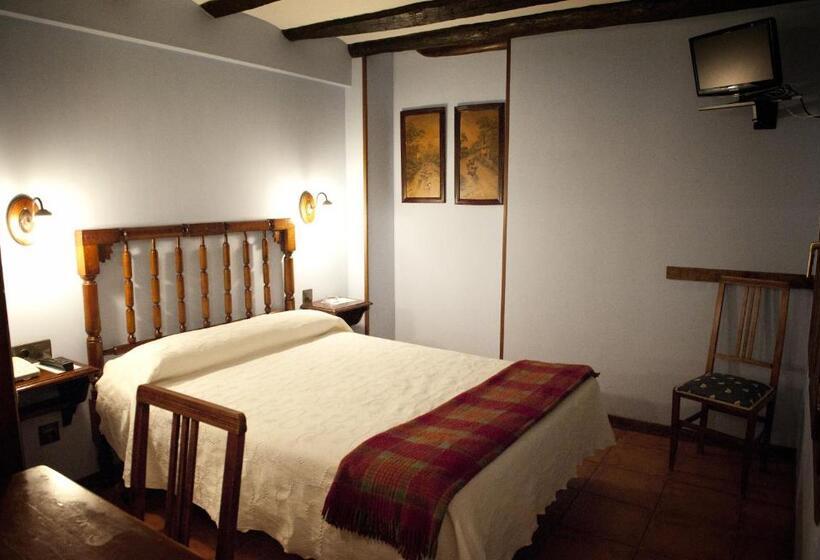 غرفة إقتصادية, Hostal Santa Agueda