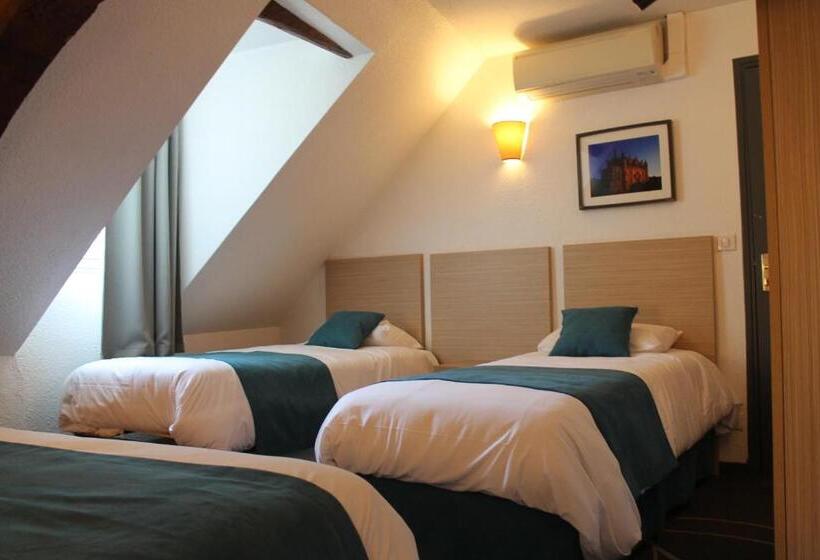 اتاق استاندارد چهار تخته, Hôtel Le Blason