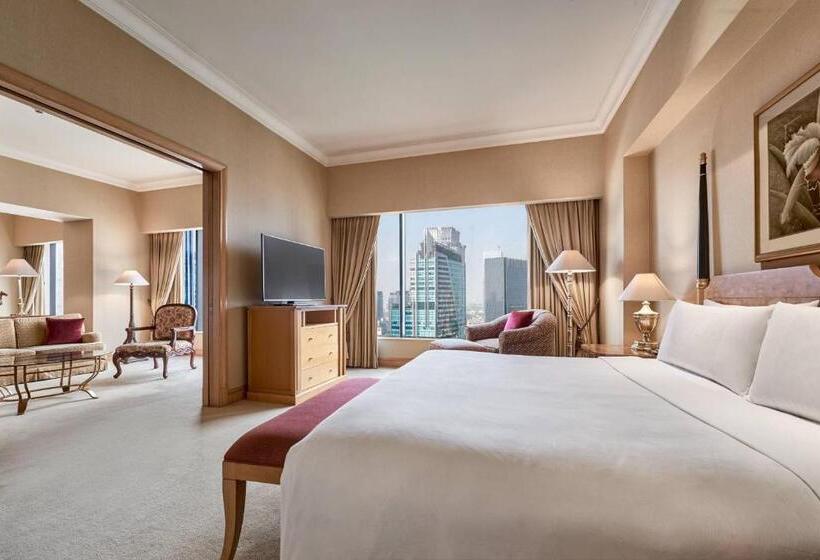 Executive Suite met Kingsize Bed, Jw Marriott  Jakarta