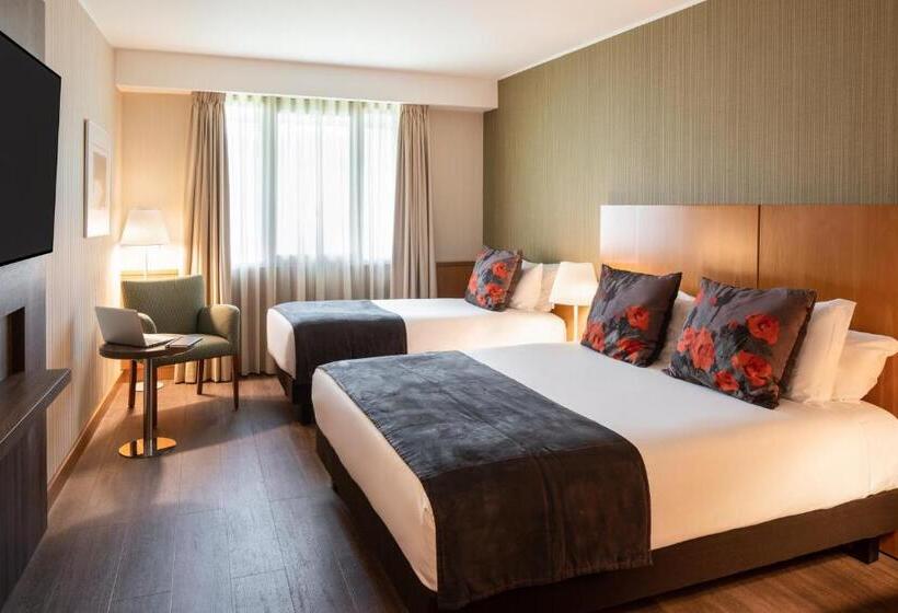 חדר סטנדרט מיטה זוגית, Mercure Porto Gaia