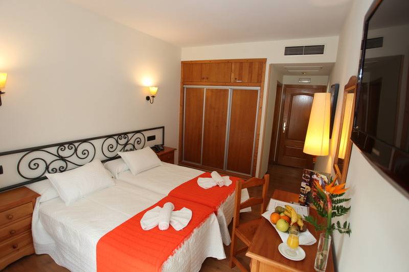 Standard Triple Room, Raeli  Siracusa