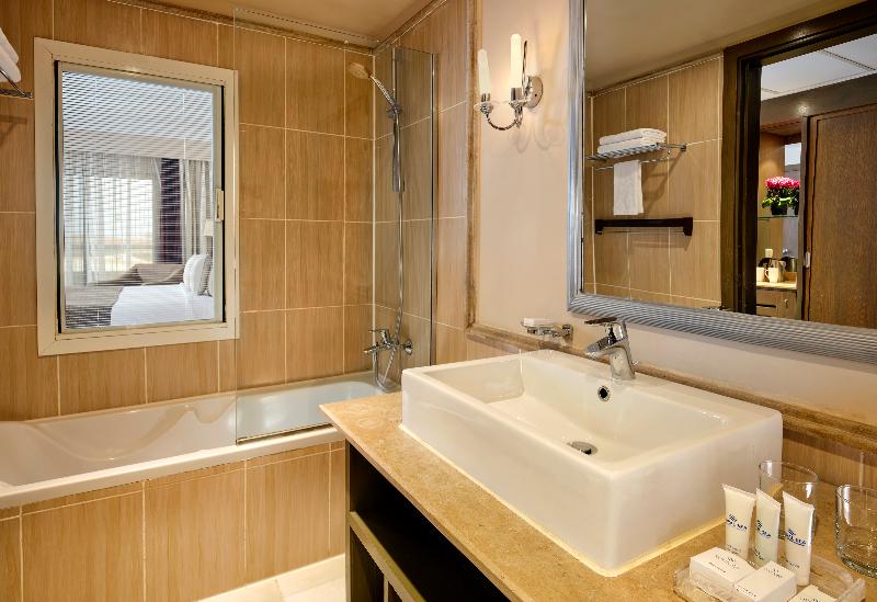 اتاق اجرایی, Mövenpick Hotel Jakarta City Centre