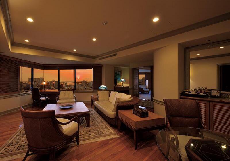 Penthouse Suite, The Naha Terrace