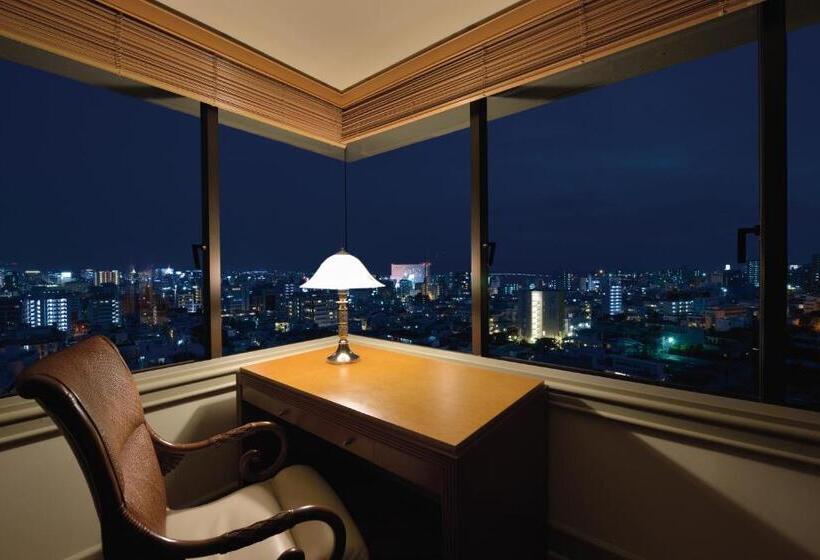 Penthouse Suite, The Naha Terrace