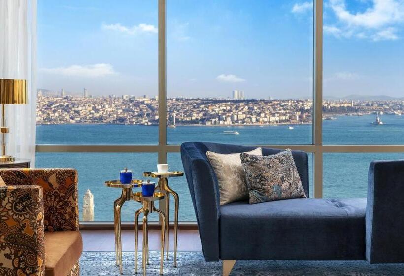 سوئیت کلوب با چشم‌انداز, The Ritzcarlton, Istanbul