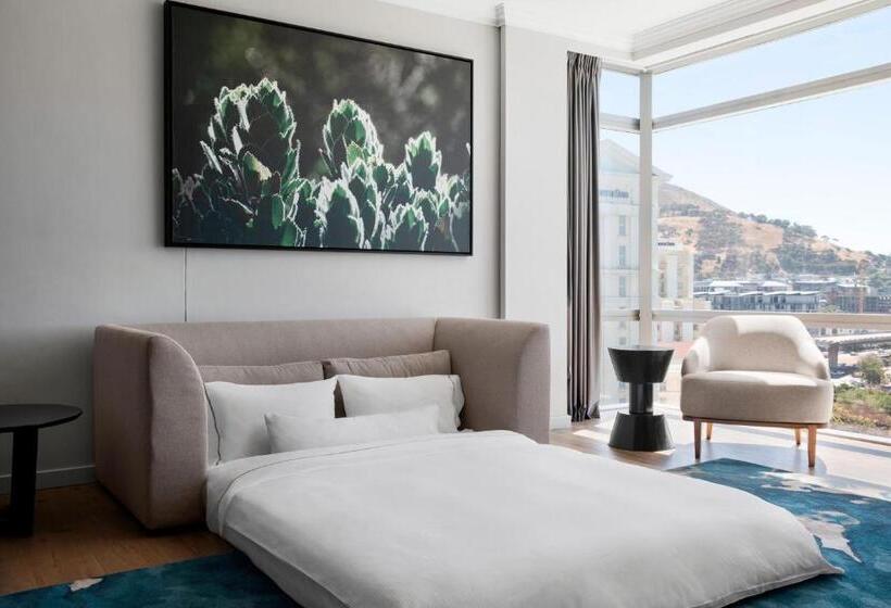 سوییت جونیور, The Westin Cape Town