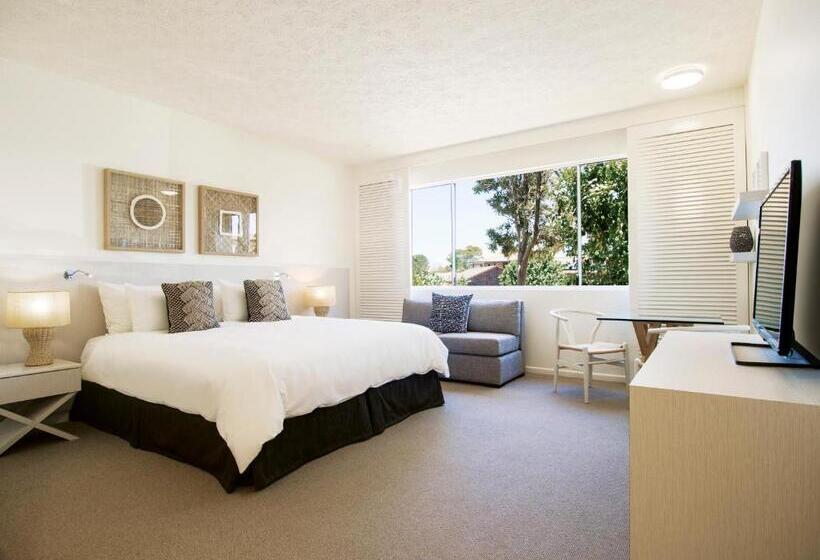 Chambre Executive Lit King Size, Oaks Sunshine Coast Oasis Resort