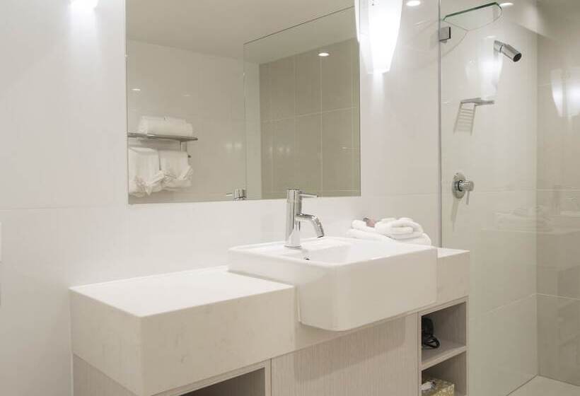 行政家庭房, Oaks Sunshine Coast Oasis Resort