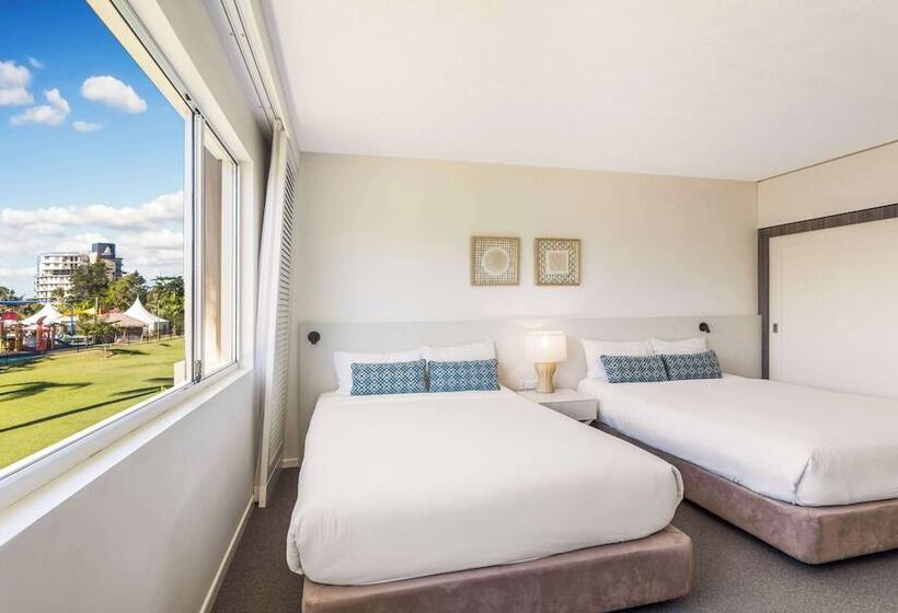 行政家庭房, Oaks Sunshine Coast Oasis Resort