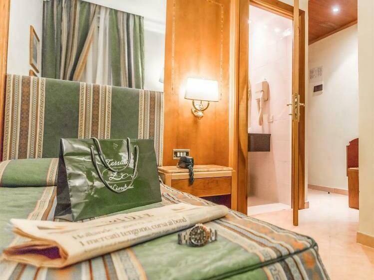 اتاق استاندارد یک نفره, Raeli Hotel Siracusa
