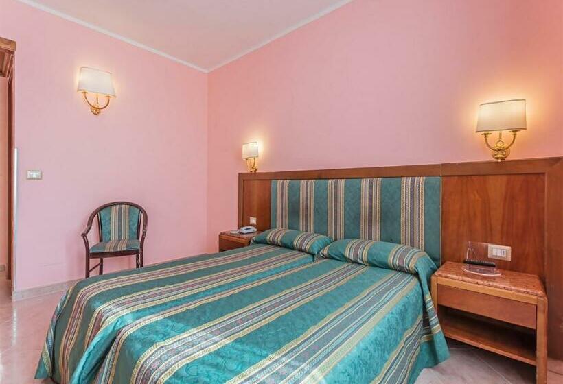 اتاق استاندارد, Raeli Hotel Siracusa